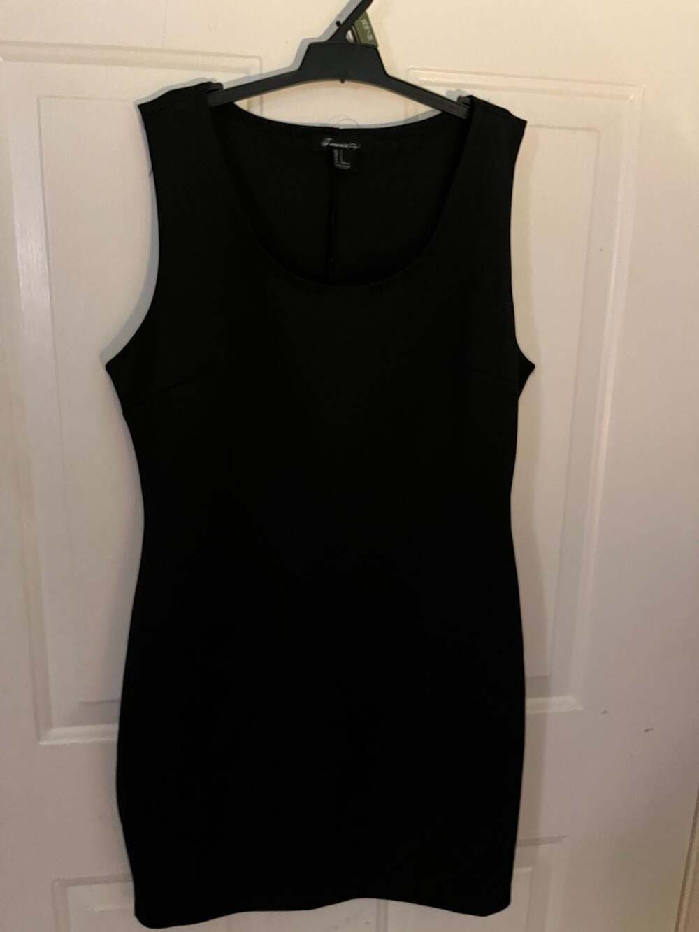 Forever 21 Scoop Neck Mini Dress Size L Black
